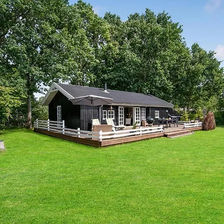 4 Bedroom Gorgeous In Rudkbing Prázdninový dům Spodsbjerg