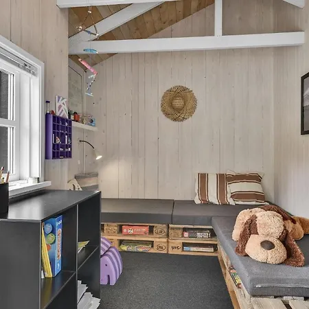 بيت للعطل 4 Bedroom Gorgeous In Rudkbing *
