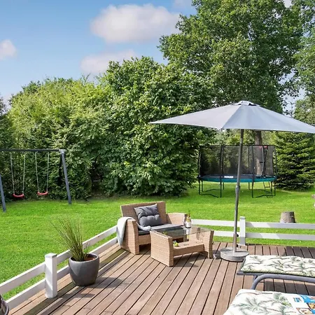 بيت للعطل 4 Bedroom Gorgeous In Rudkbing